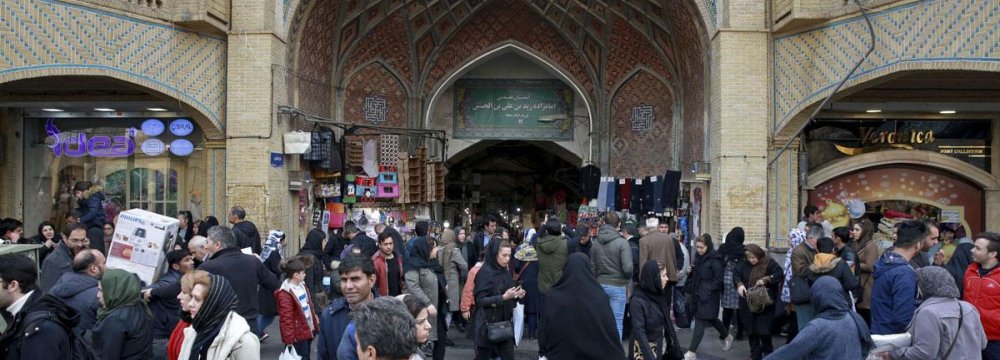 German Experts Study Impact of Sanctions Against Iran