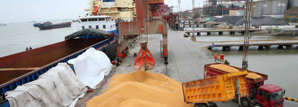 Animal Feed Raw Material Imports Top $6 Billion During 11 Months