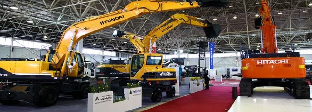 Isfahan Hosts Mineral Machinery, Road Construction, Cement Expo