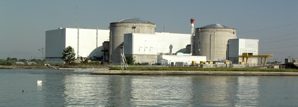 France to Shut Oldest Nuclear Plant