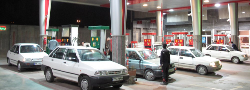The Iranian government has held four rounds of auctions to commercialize gas stations over the past year.