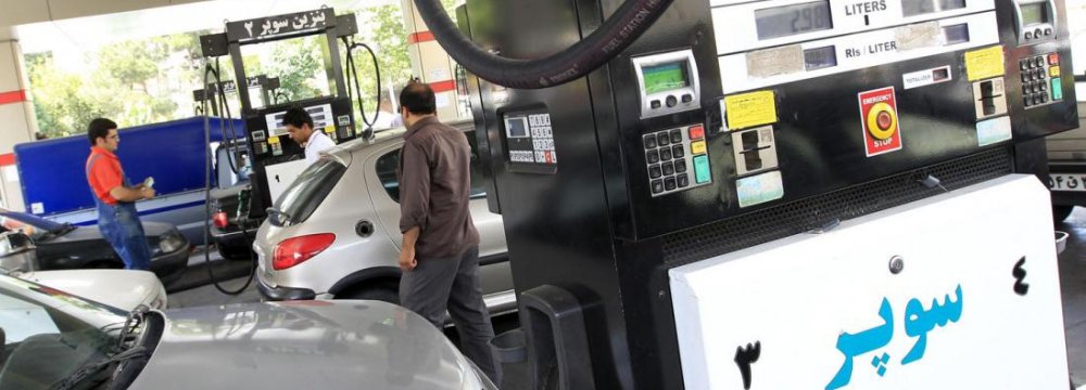 Tehran Province has a total of 284 gas stations with 150 in the capital city. 