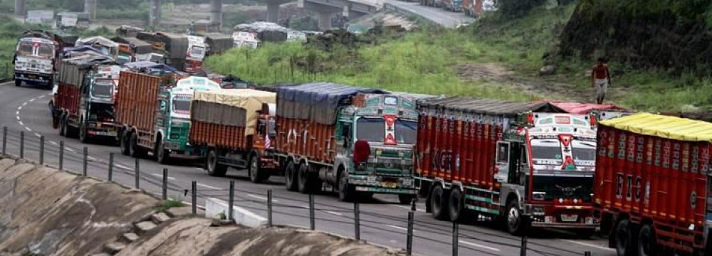 Indian Truckers End Strike 