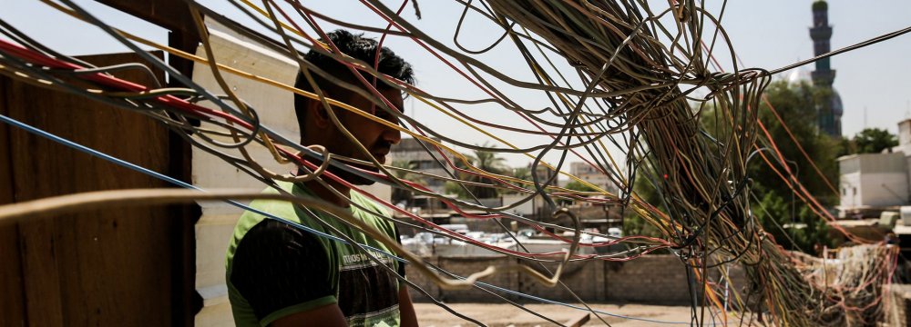 Iraq Electricity Cuts Make Summer Heat Unbearable