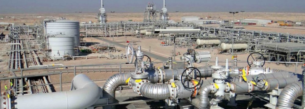 Chevron, Total Interested in Iraqi Oilfield