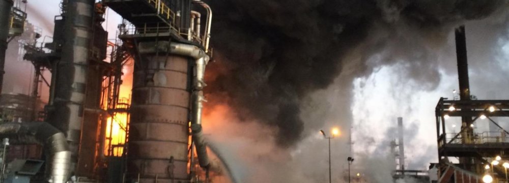 No Fatalities Reported in   Isfahan Refinery Fire 