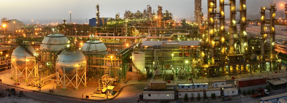 Iranian Firm in Talks With Linde, Technip