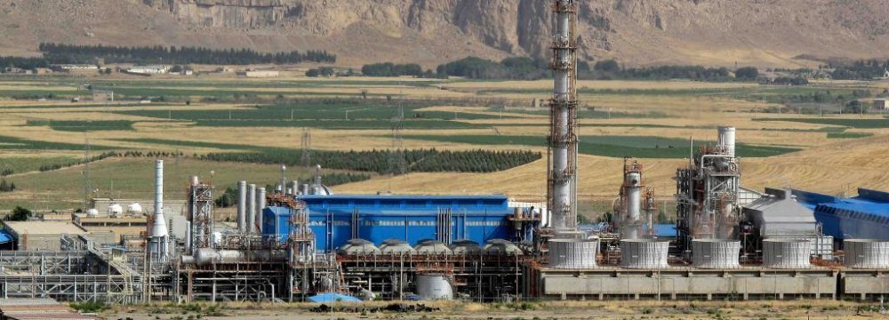 Int’l Company to Help Upgrade Kermanshah Petrochem Complex