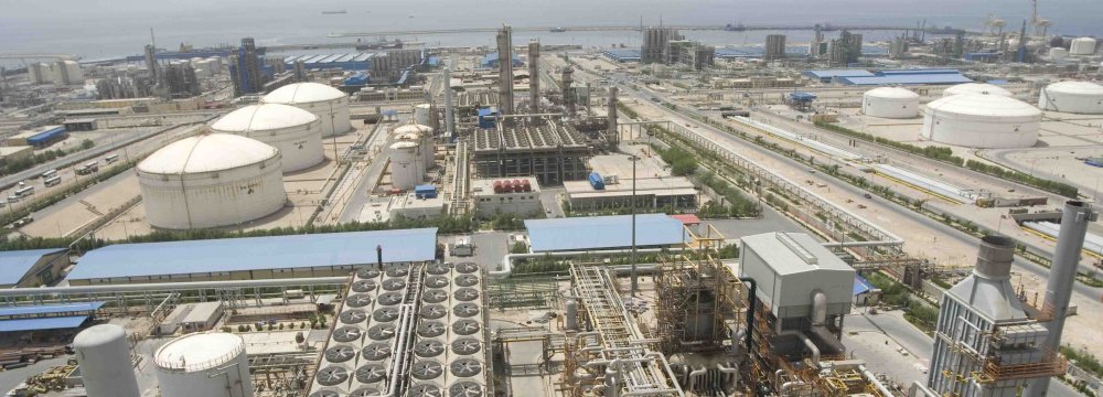 Petrochemical Production at 35 Million Tons in 8 Months