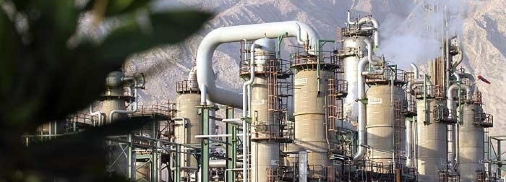 Iran reportedly offers gas feedstock to petrochemical plants at 8-9 cents per cubic meter.