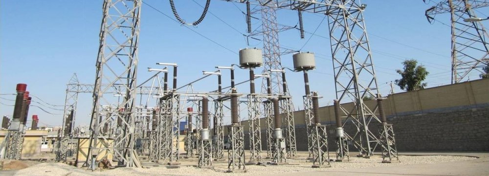 Iran's electricity consumption reached a peak of 55,400 MW on Wednesday.