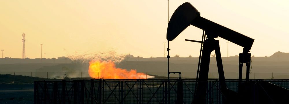 Oil Price Edges Up 