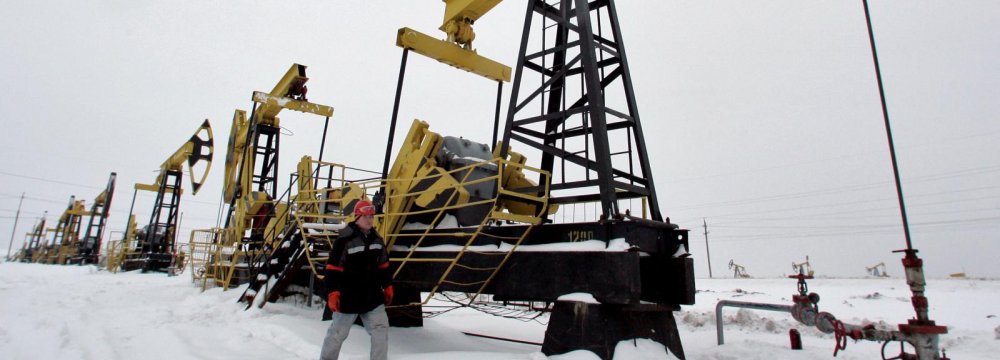 Russia Oil Output Unchanged in August
