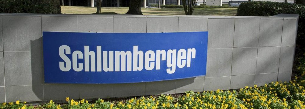 Schlumberger Revenues Grow