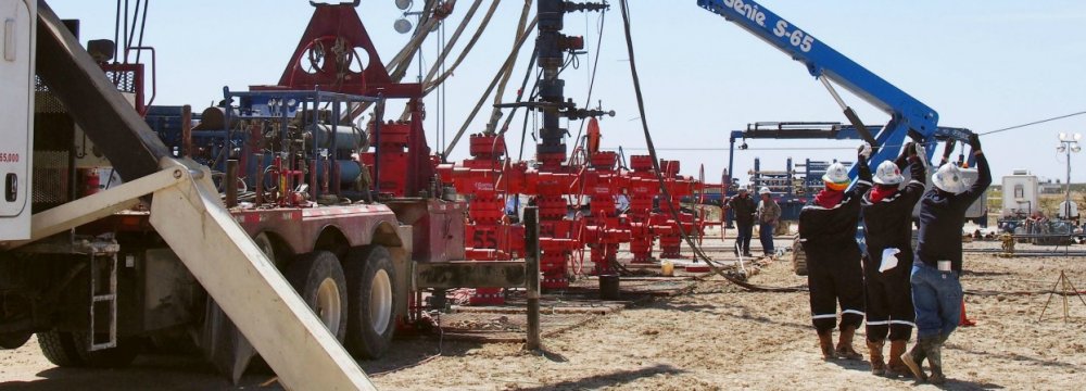 IEA: $65-70 Crude Can  Embolden Shale Producers