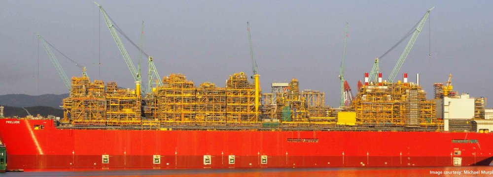 Shell Supplies Gas to Australia’s FLNG Unit