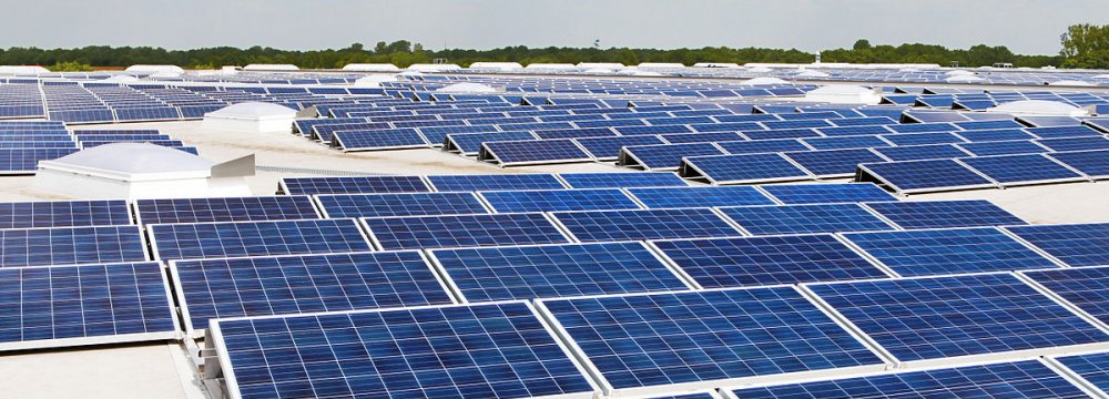 Solar Capacity Exceeds Fossil Fuels in 2017