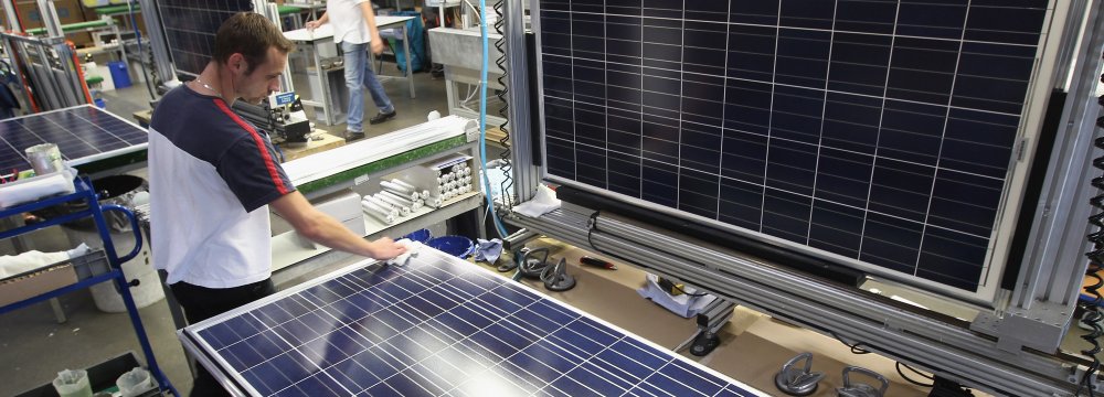 Shiraz Solar Panel Plant Under Construction
