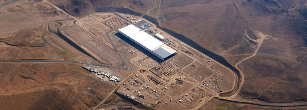 Tesla Faces Stiff Competition in Energy Storage War