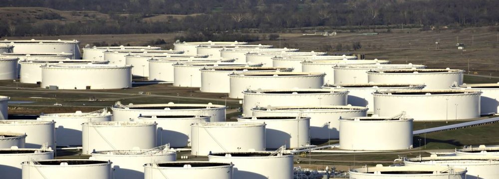 Eyes on July US Crude Demand to Drain Glut