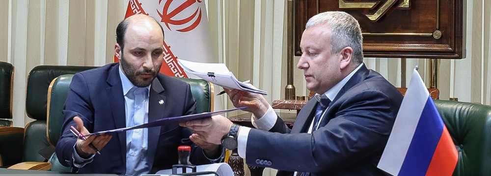 Iran and Russia Sign Deal to Link Banks 