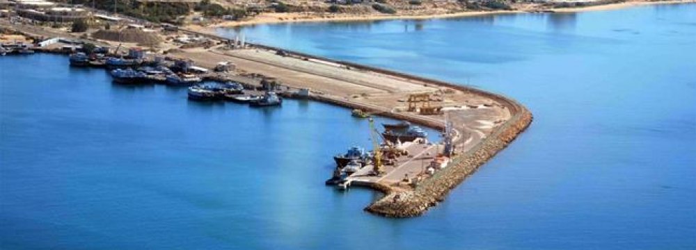 Iran Signs $3.2b FDI Agreements for Chabahar