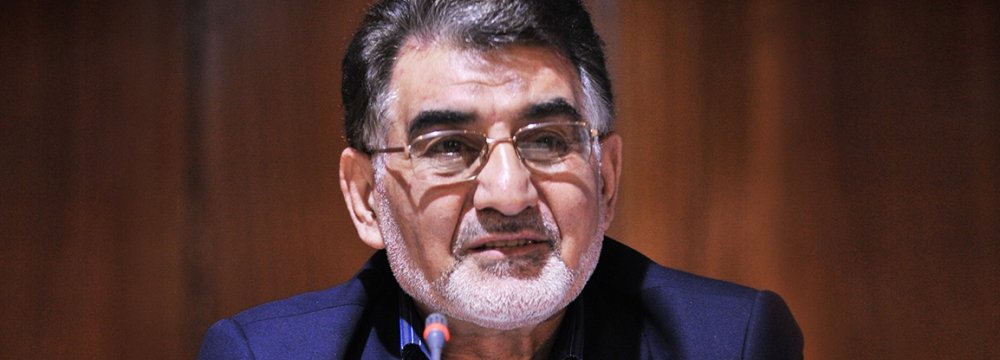 Iranians Urged to Make Iraq Cement Investment 