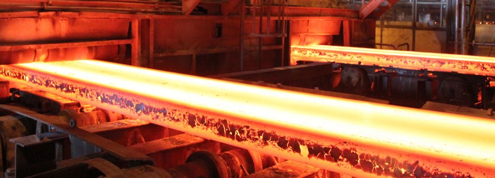Iranians steelmakers produced 10.18 million tons of semi-finished and finished steel products in Q1, registering a 13.1% growth compared to last year’s corresponding period.