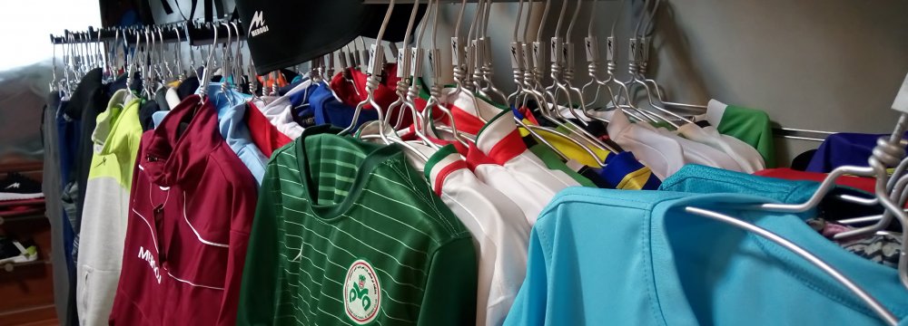 Job losses in this industry are rooted in the fact that sportswear sold in Iran is mainly imported despite the high potential of domestic producers 