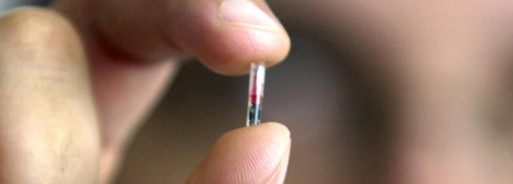 US Co. Says to Implant Microchips in Employees