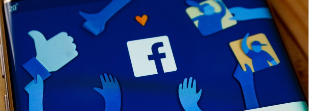 Facebook Expanding AI to Help  Prevent Suicide