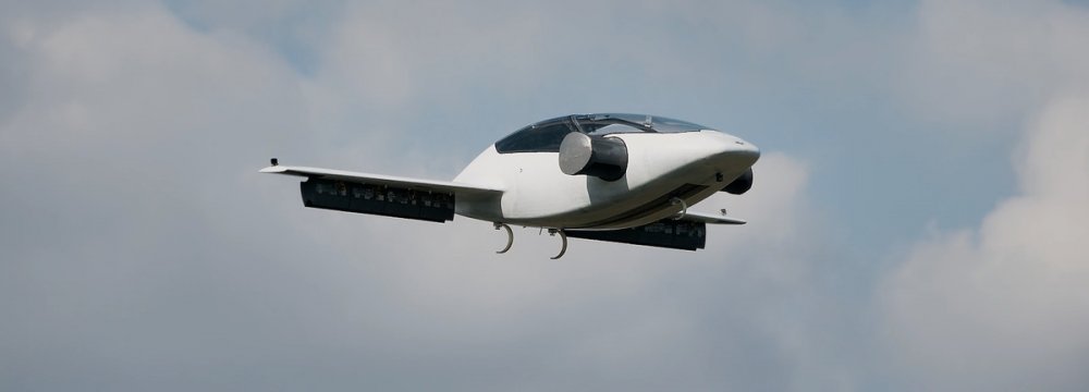 Germans Test Flying Car 