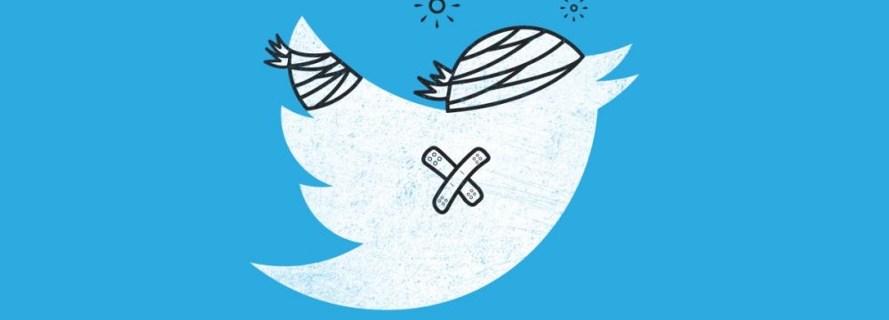 Twitter has detected a bug that saved user passwords unprotected on an internal log.