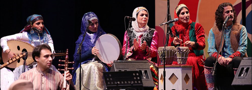 Sazineh Band to Perform Ethnic Pieces