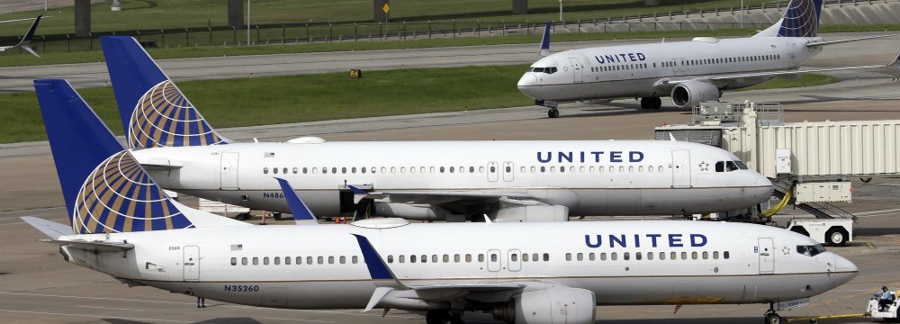 US airlines bumped 2,745 passengers between July and September.