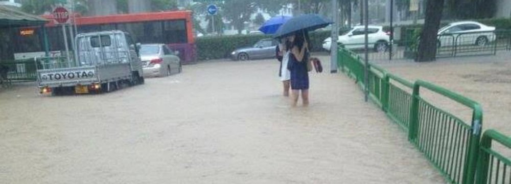 Heavy Rainfall Flooded Singapore 