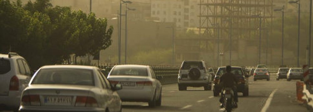 Tehran Council Urged to Prioritize Air Pollution