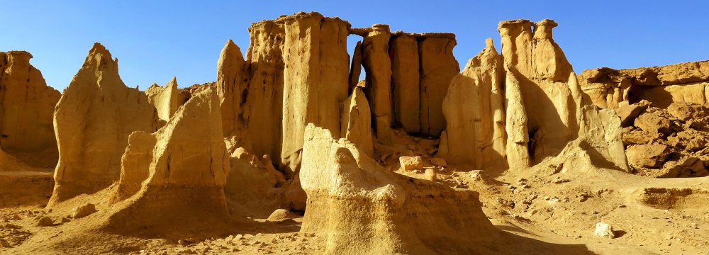 The geopark on Qeshm Island is a treasure trove of natural and ecological attractions. 