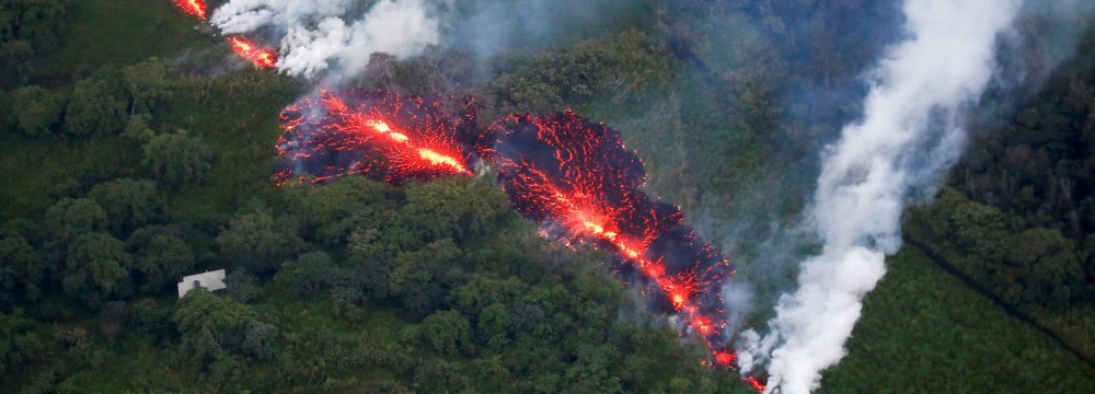 Volcano Costs Hawaii Travel Industry Millions
