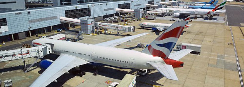 Overbooked UK Airlines Bump 50,000 Passengers p.a.