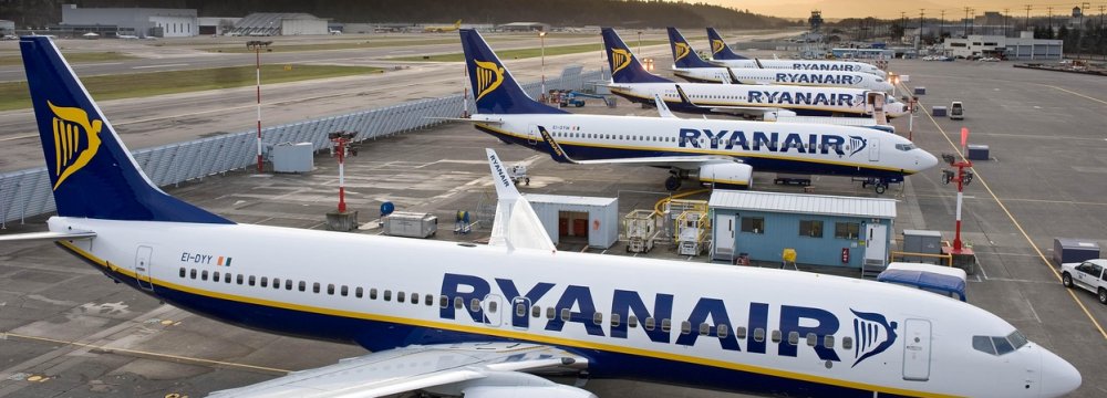 Ryanair Profits on Track Despite Falling Fare