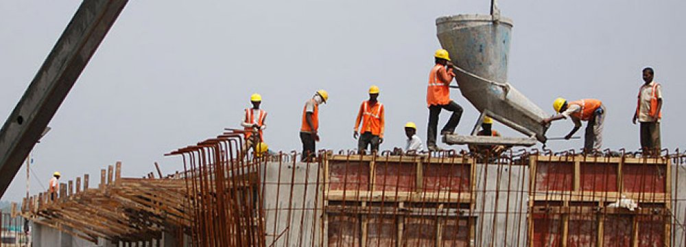ADB Forecasts India Growth at 7.3 Percent 