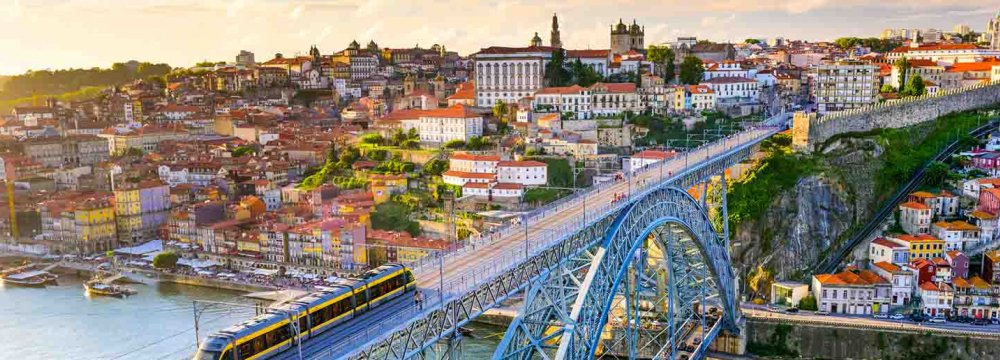 Portuguese GDP is expected to register an annual growth rate of 2.6% for 2017.