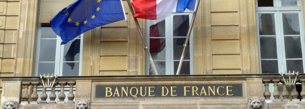 French Deficit Could Overshoot 3% of GDP