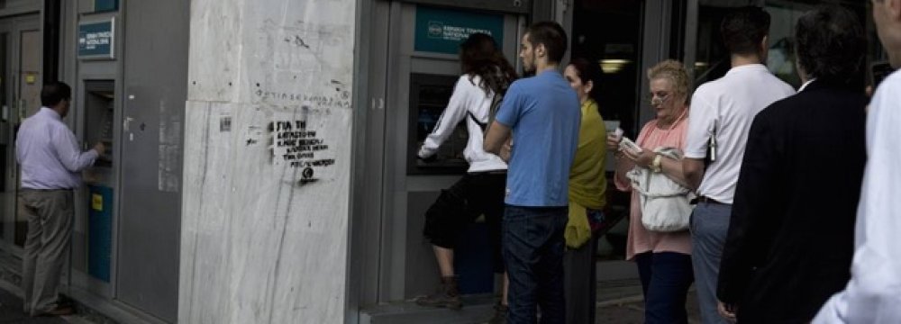 Citizens will be able to withdraw a total of €1,800 per month.