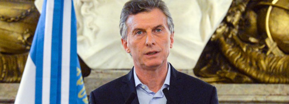 Ministers Fired After Argentina Currency Collapse
