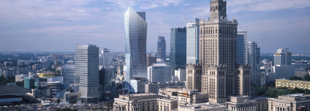 S&amp;P Cuts Poland’s GDP Growth Forecast