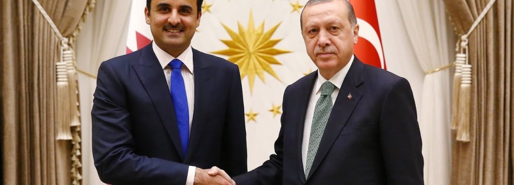 Qatar Pledges $15b Investment :      Turkish Lira Weakens 6% on Threat of More US Sanctions