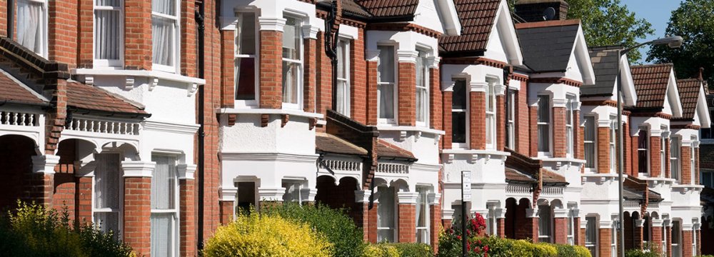 UK Fears Housing Market May Collapse