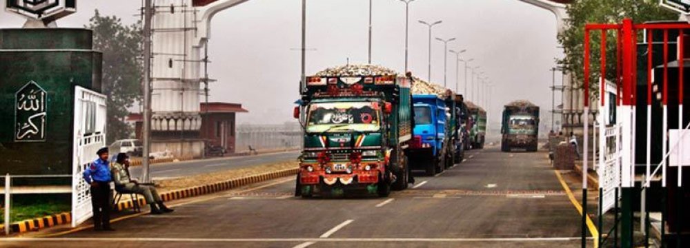 With Plunging Exports, Pakistan Trade Deficit Reaches Record High